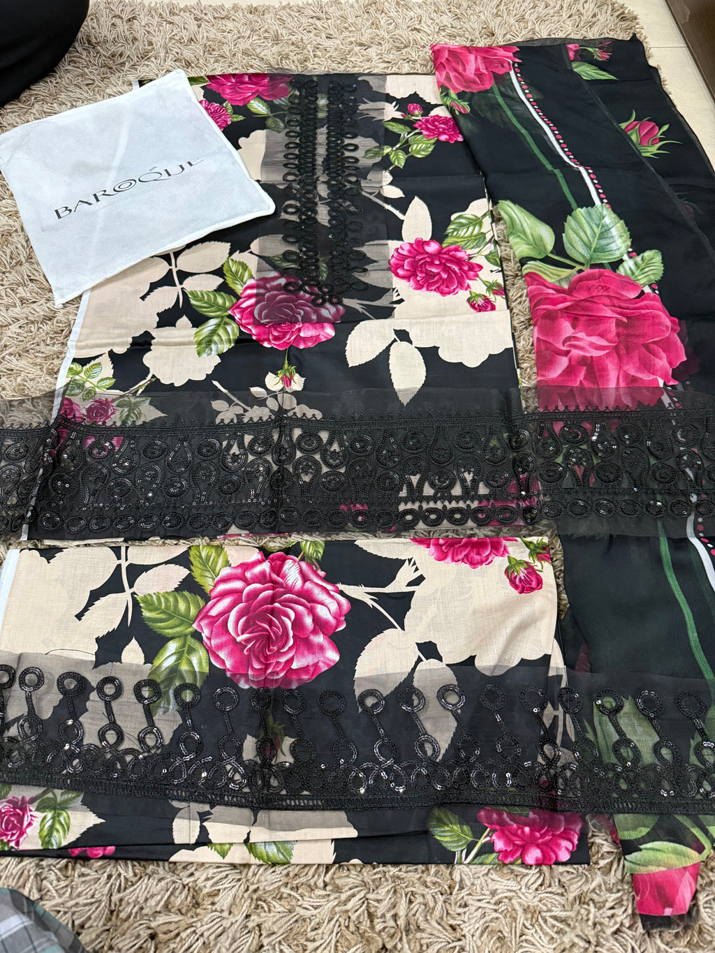 Baroque EMBROIDERED LAWN UF-532