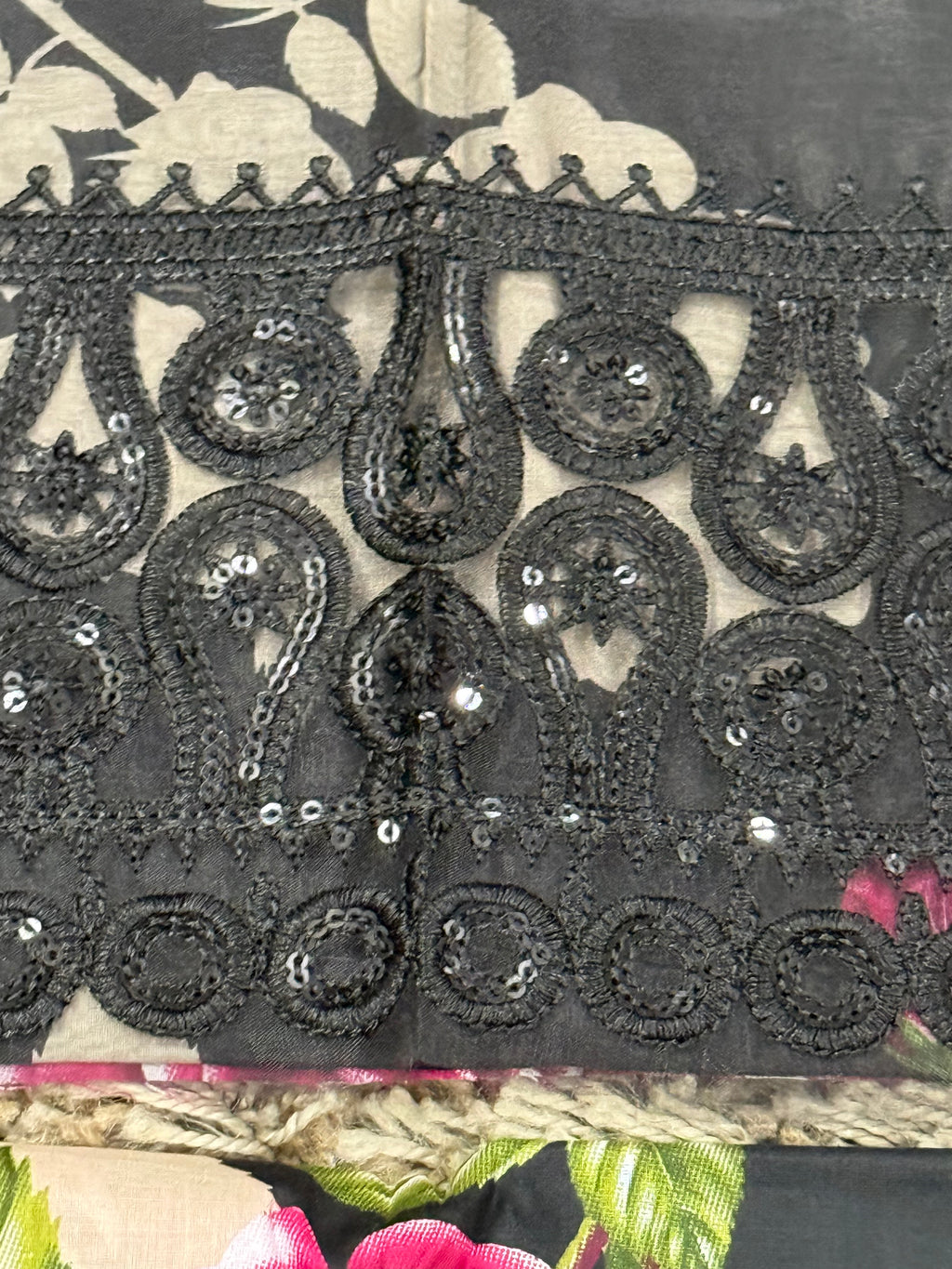 Baroque EMBROIDERED LAWN UF-532