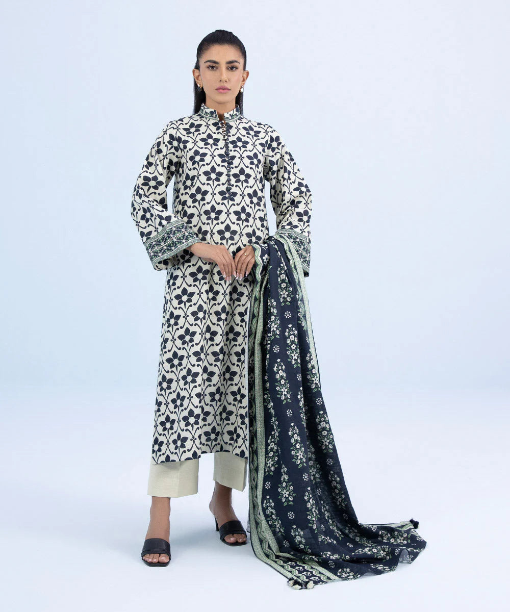 Sapphire original factory leftover | U2D-DY2V7-10WS Unstitched Printed Lawn Collection 2025
Volume-05 by Sapphire