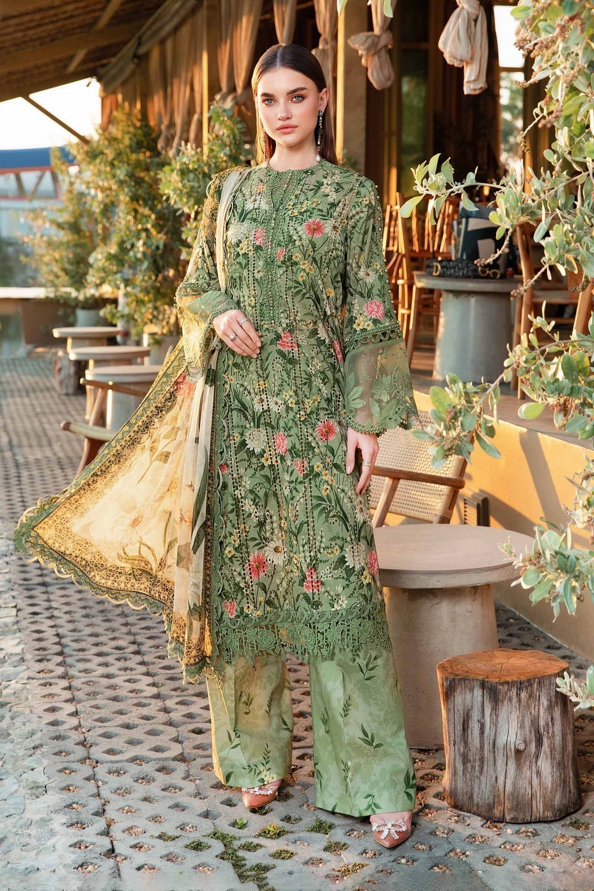 Maria.B MPrints Embroidered Lawn Unstitched 3Pc Suit