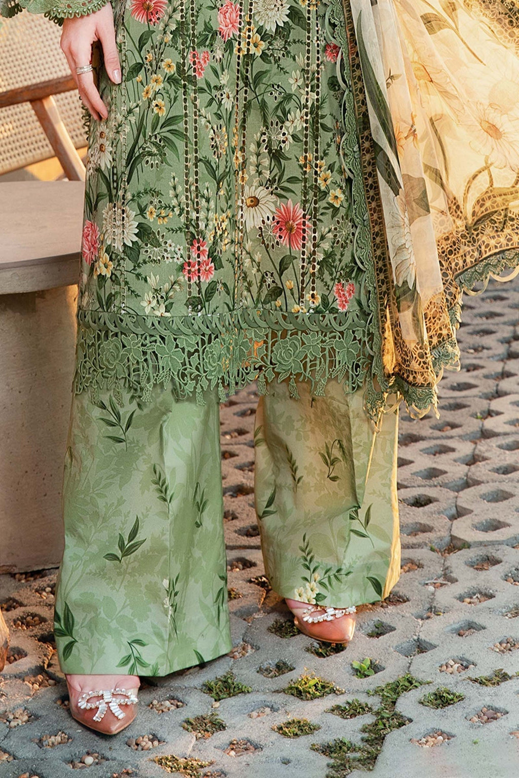 Maria.B MPrints Embroidered Lawn Unstitched 3Pc Suit