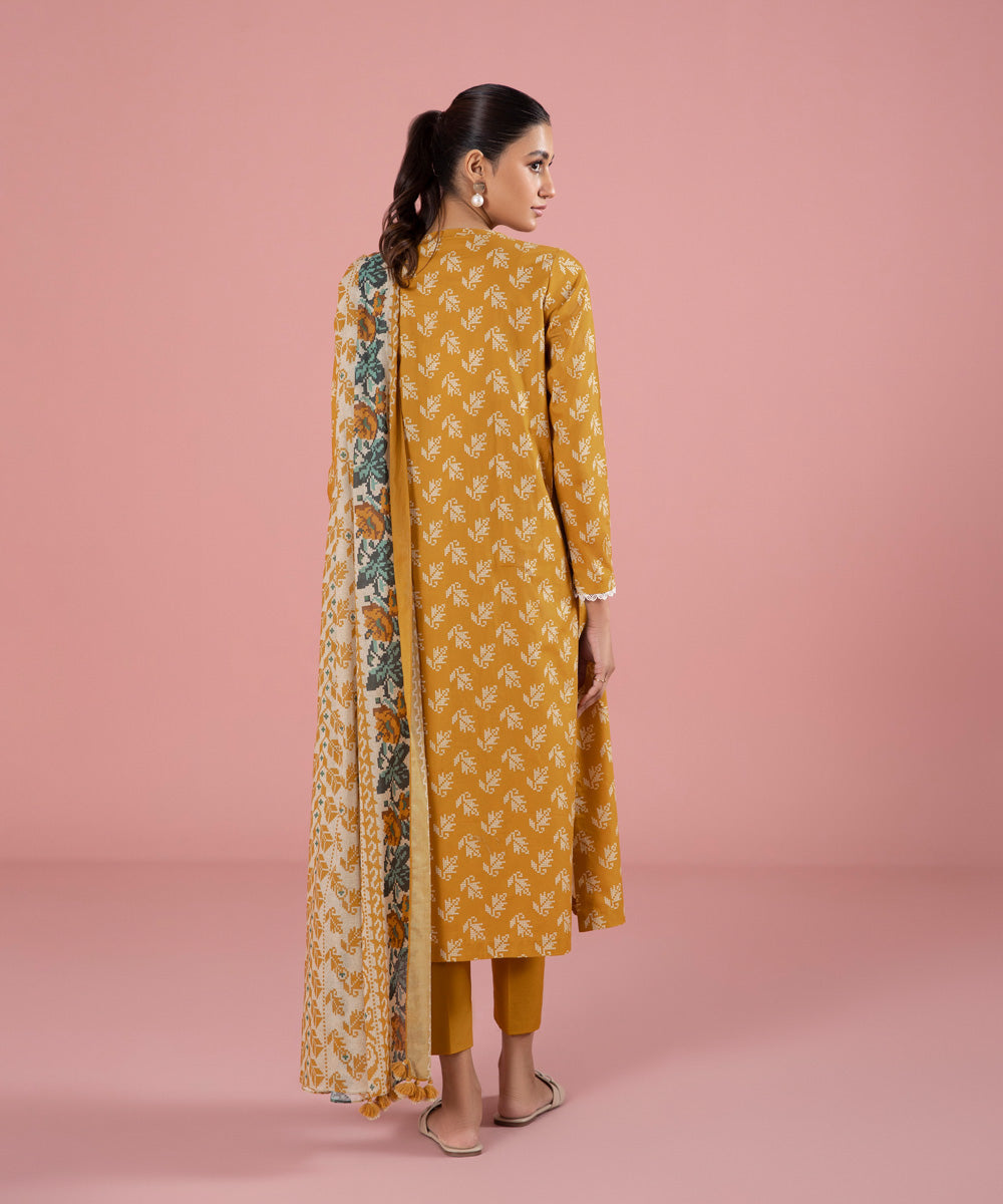 Sapphire original factory leftover | 3 Piece - Printed Lawn Suit