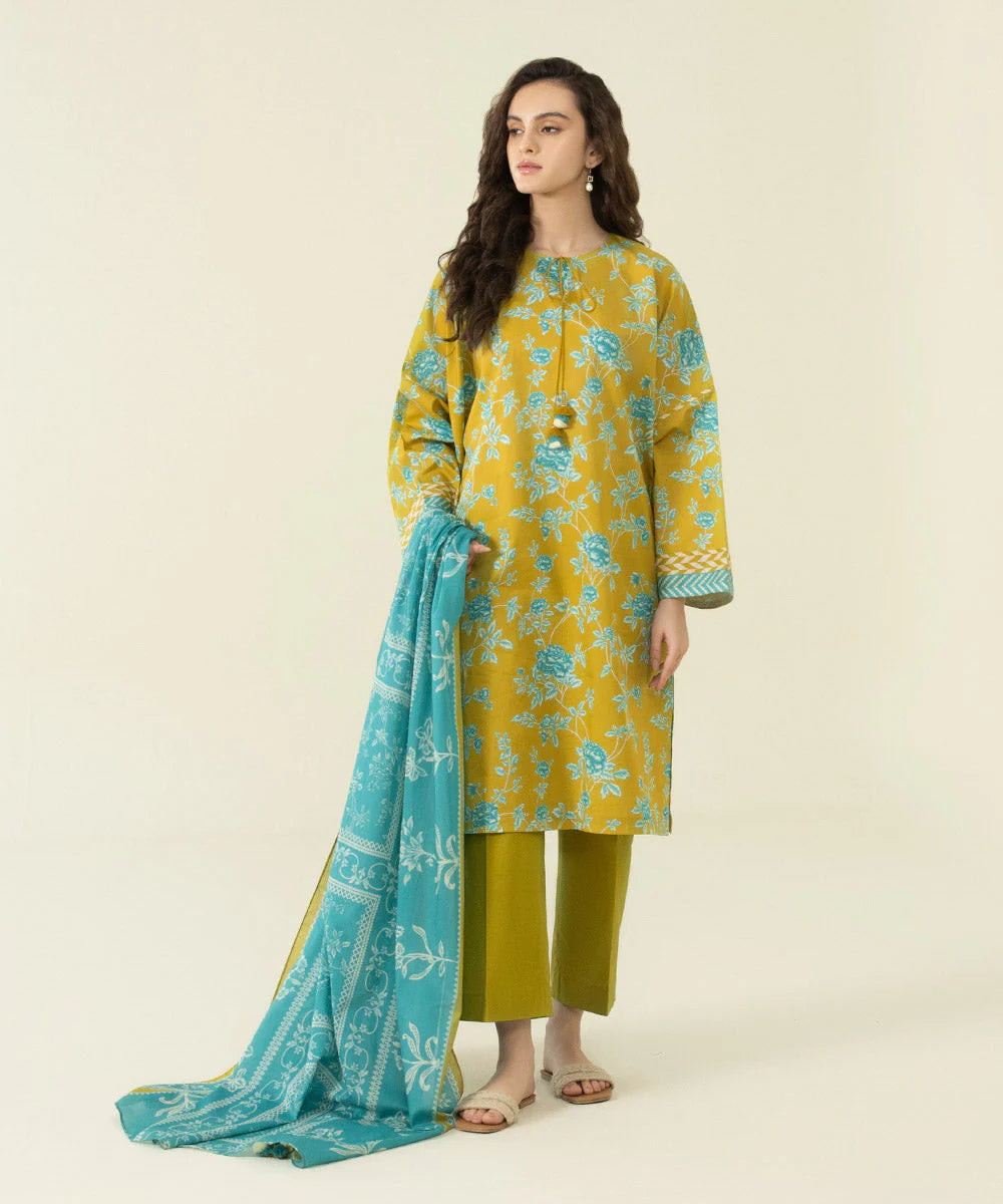 Sapphire original factory leftover| Sapphire | Unstitched 3Pc Printed Lawn Suit | U3P-DY23V4-12R
