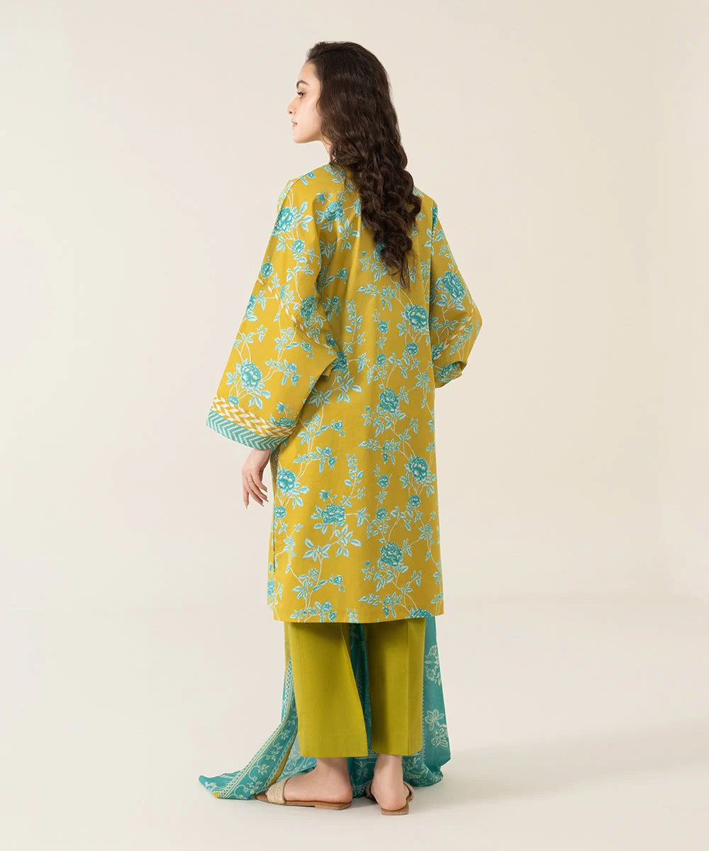Sapphire original factory leftover| Sapphire | Unstitched 3Pc Printed Lawn Suit | U3P-DY23V4-12R